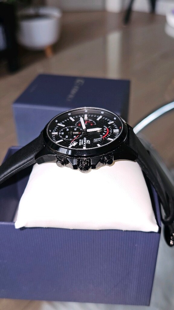 Casio EFV-530BL-1AVUDF Edifice Erkek Kol Saati - 4