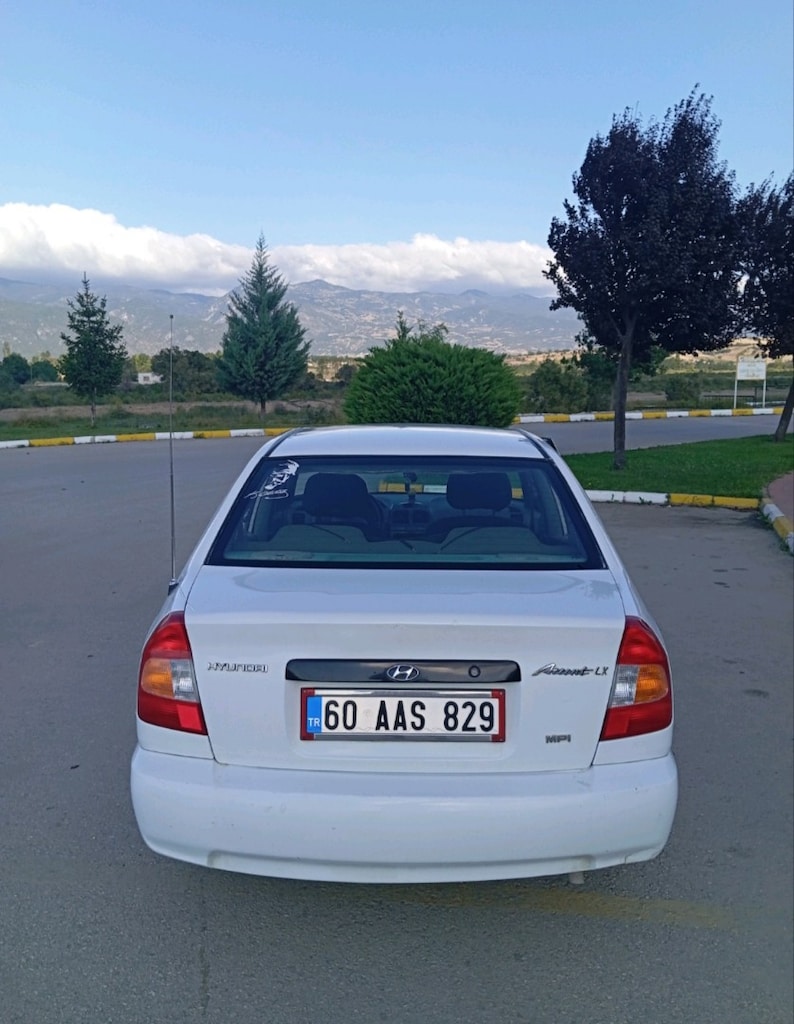 Memurdan Hyundai 1.3 Accent - 2