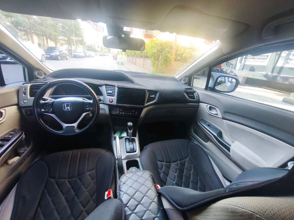 2014 model Civic FB 7 Eco premium hasar kayıtsız temiz bakımlı - 13