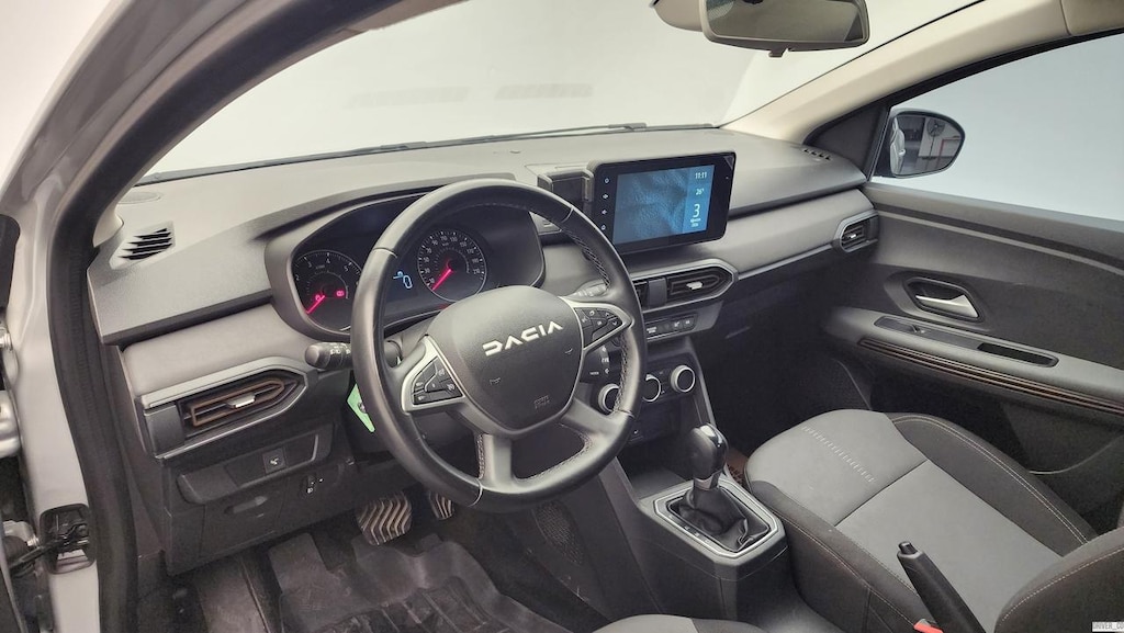 Dacia SANDERO STEPWAY EXTREME TCE 90 CVT - 12