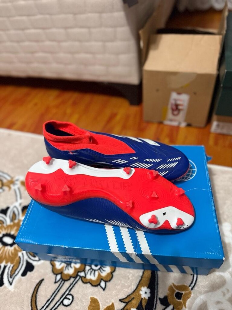 Adidas predator 42.5 - 2