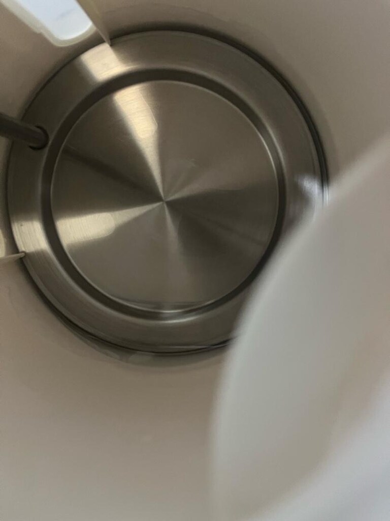 RUSSEL HOBBS TEMİZ/SORUNSUZ KETTLE - 11