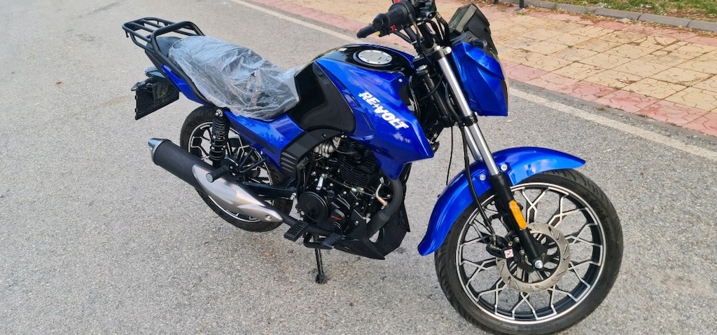 sıfır ayarında 2024 model 300 km de 125 REVOLT - 9