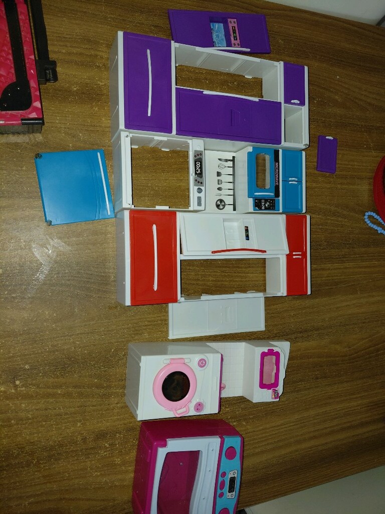 Barbie Dolabı Ve Mutfak Dolapları - 9