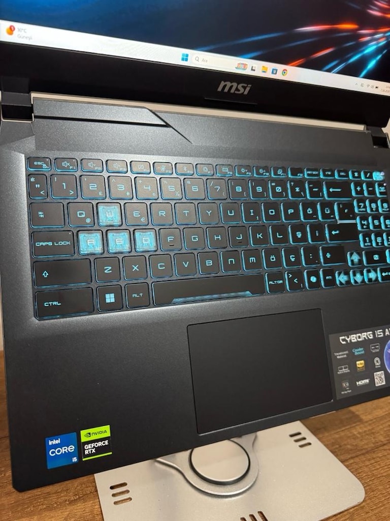 i5 13Th - RTX4050 - 1 Yıl Garanti MSI CYBORG - 5