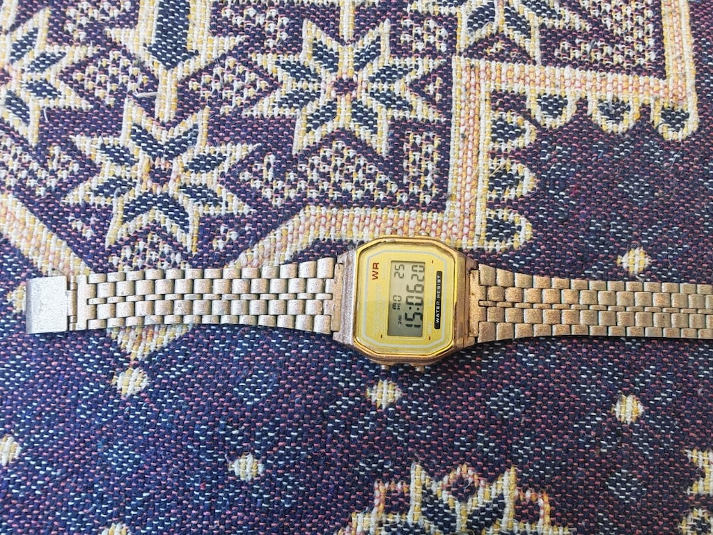 bayan saatleri ferruci ve casio benzeri spectrum marka çalışıyor - 2