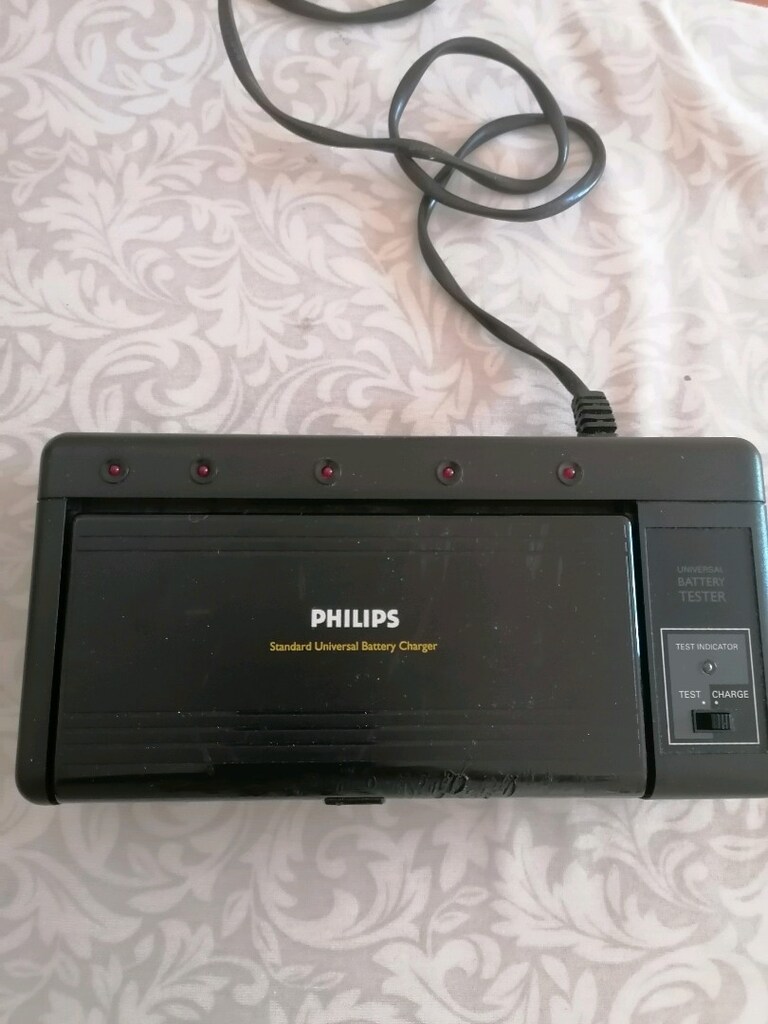 Pil Şarj Aleti Philips - 3