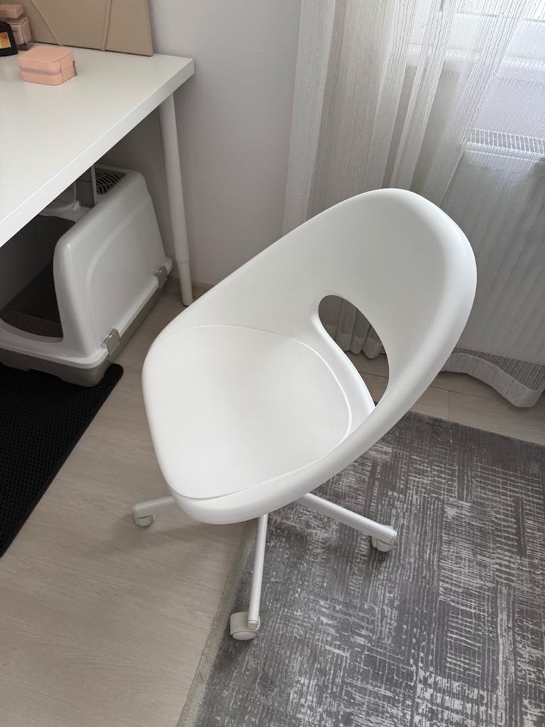 ikea çalışma masası ve sandalyesi - 2