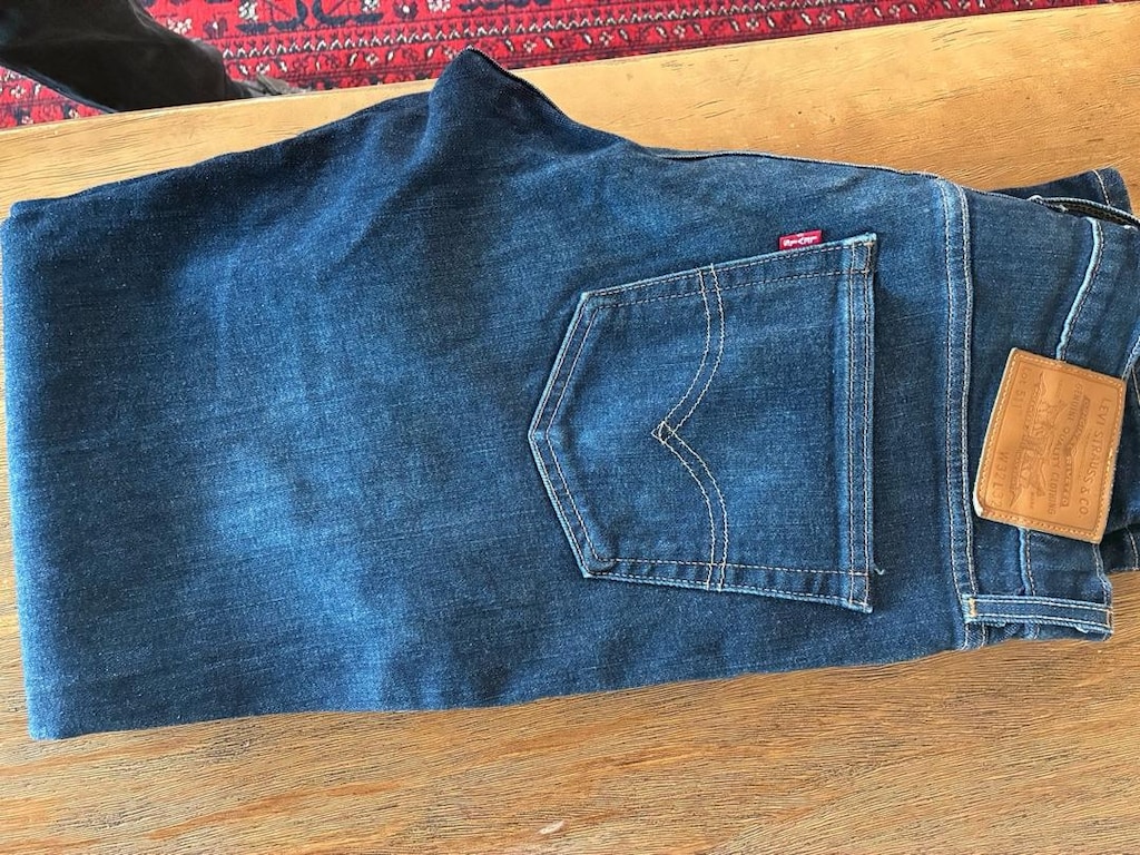 levis 511 jeans
