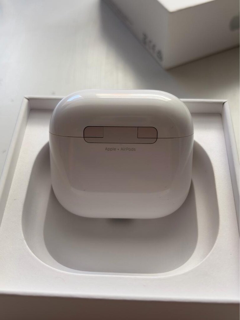 Orijinal Airpods 5. Nesil Kablosuz Şarj Kutulu - 6