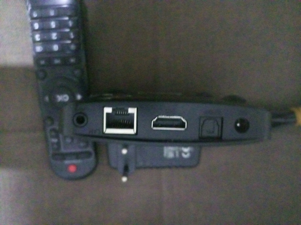 x88 pro androit TV box ren 4 rom 64 - 3