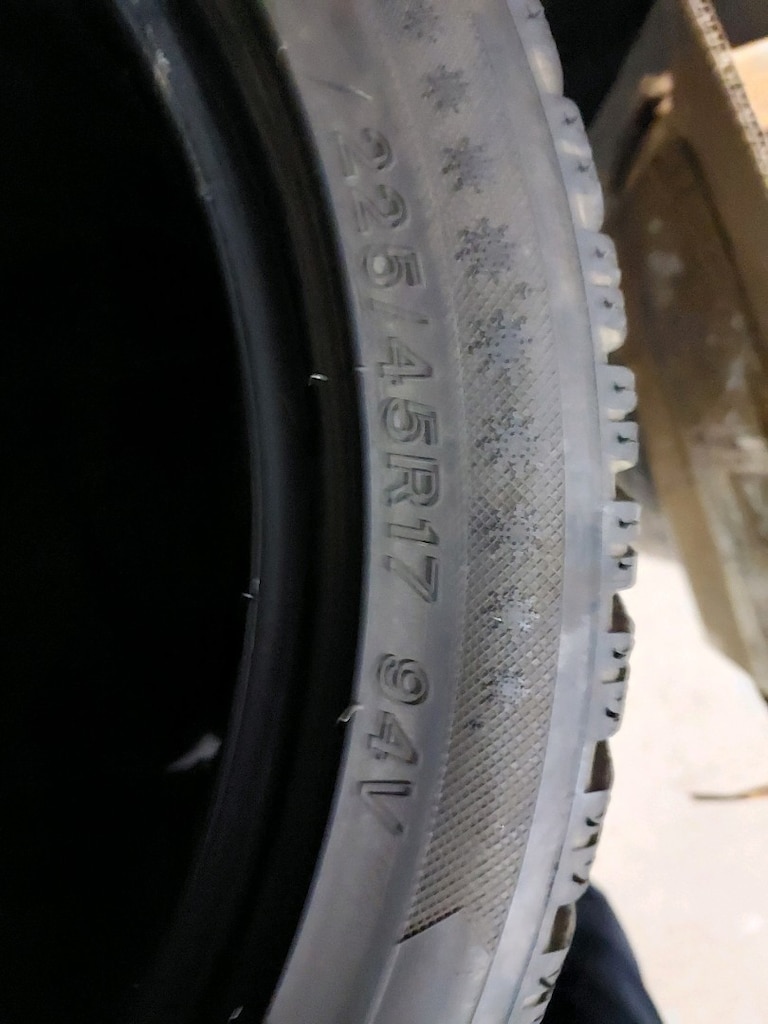 225/45 R17 Lassa Kış Lastiği - 2