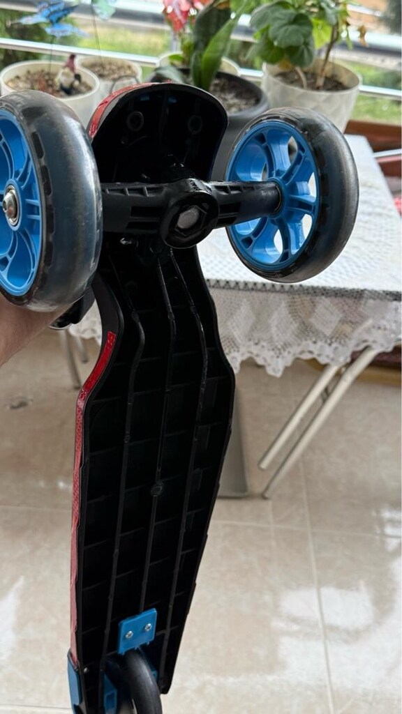 Çocuk scooter ışıklı teker boy ayarlı - 3
