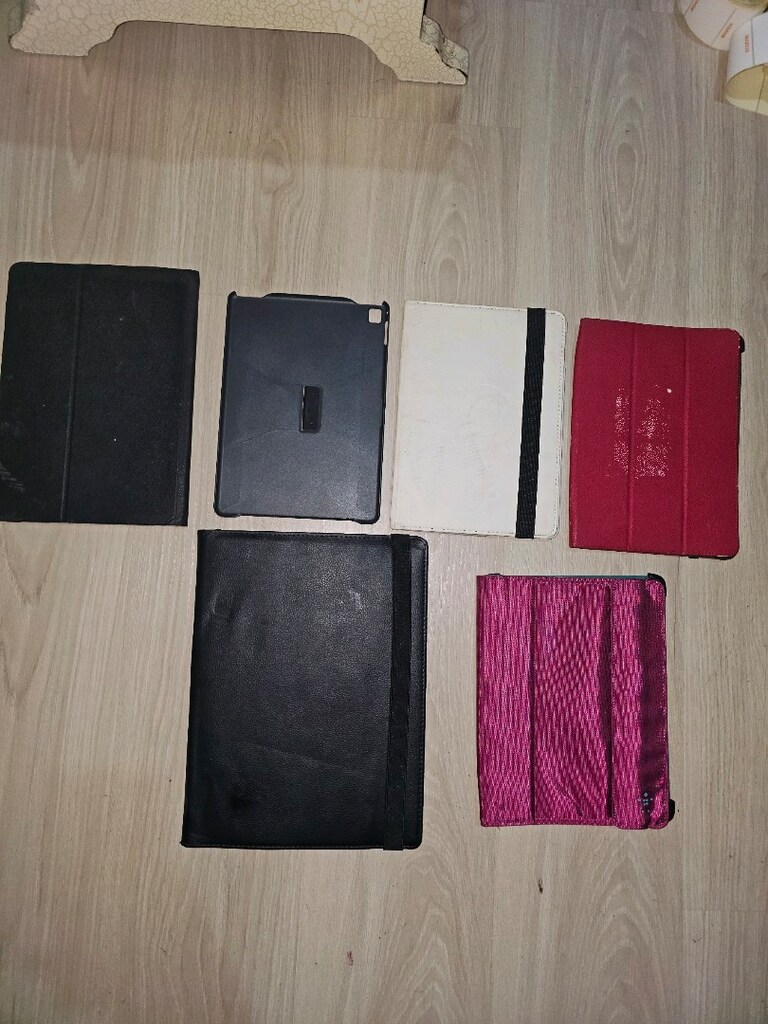 satılık iPad Air 3 çeşit kılıf ve iPad Pro kılıf 6 adet