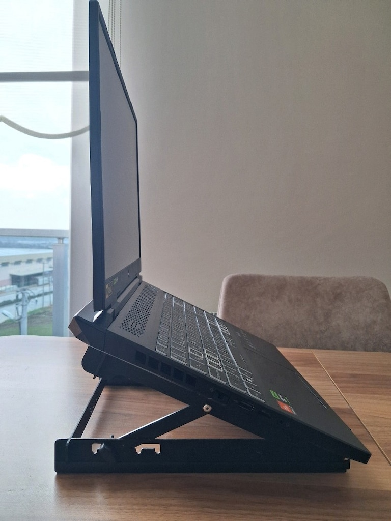 ACİL / TEMİZ Acer Nitro 16 AN16-41 RTX 4070 / 32 GB RAM / 1.5 TB SSD - 4