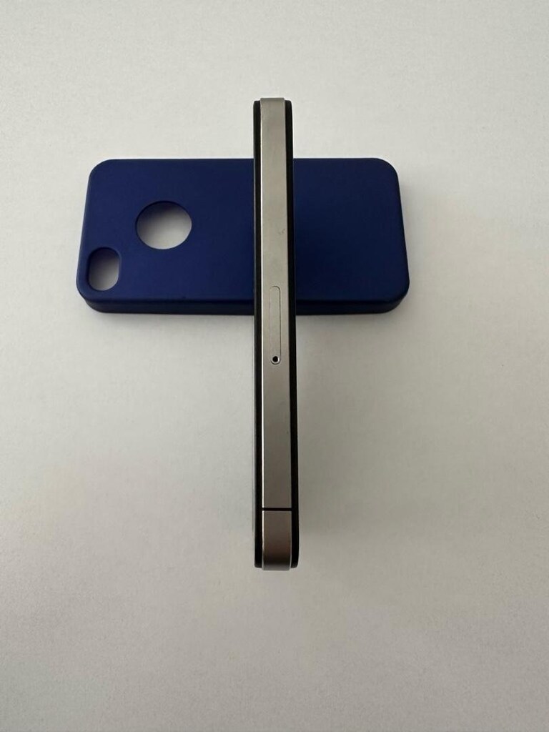 Kolleksiyonluk İPHONE 4 - 4