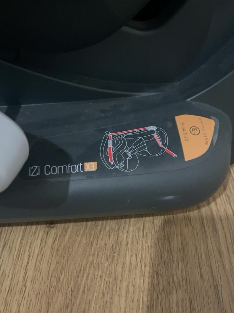 2li BeSafe iZi Comfort X3 Oto Koltuğu Temiz Kullanım - 3