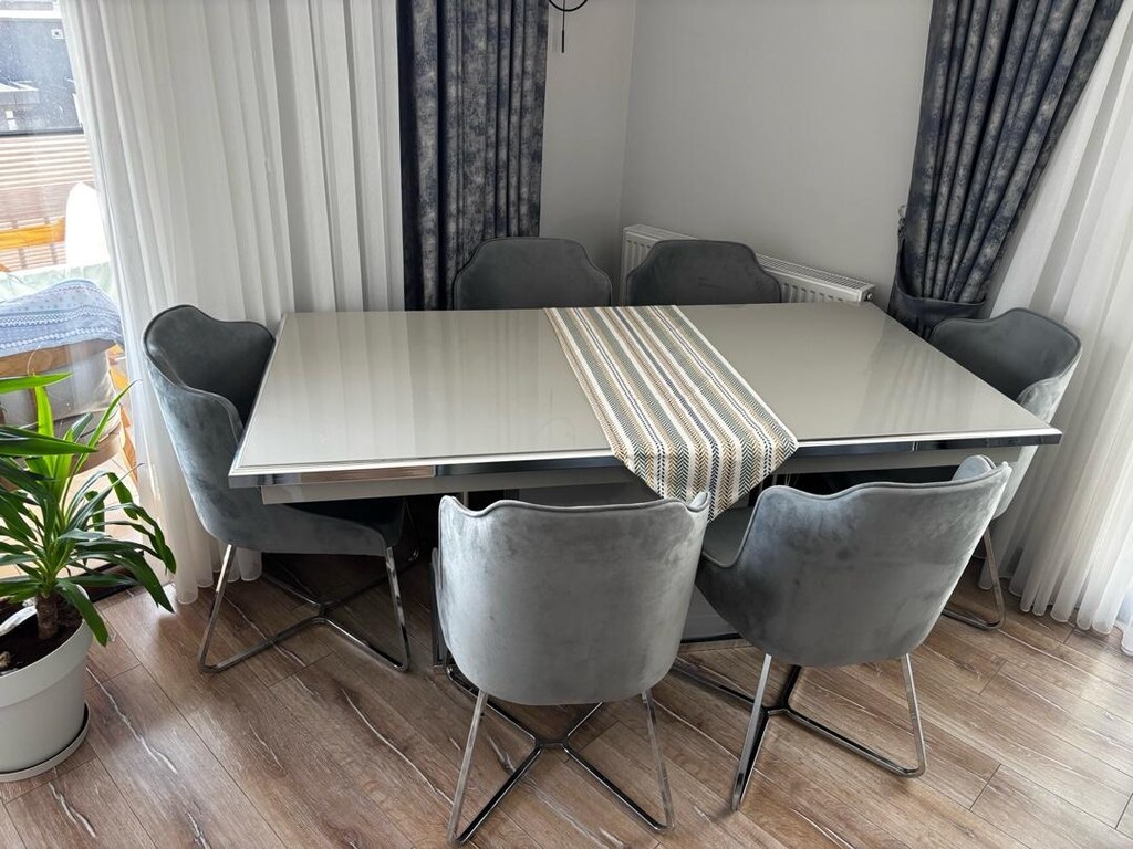 Yemek masası ve 6 adet sandalye - 2