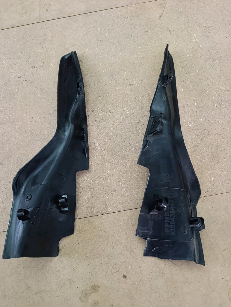 RENAULT KANGO 3 ÖN CAM SAĞ.SOL IZGARA KULAĞI - 2