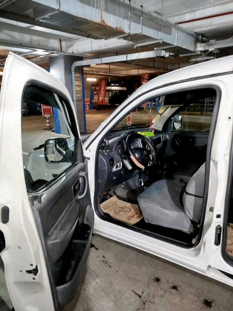 Citroen berlingo 2008 combo x d - 11