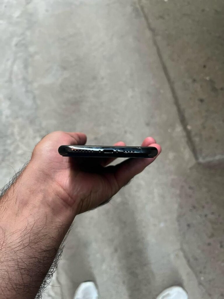 Apple 11 pro max tertemiz - 5