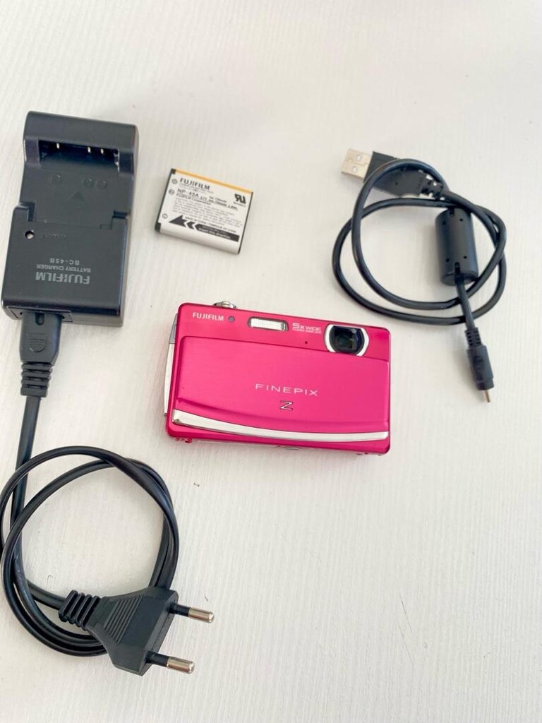 Retro Y2K Fujifilm FinePix Z90 Fuşya Pembe Dijital Fotoğraf Makinesi - 12