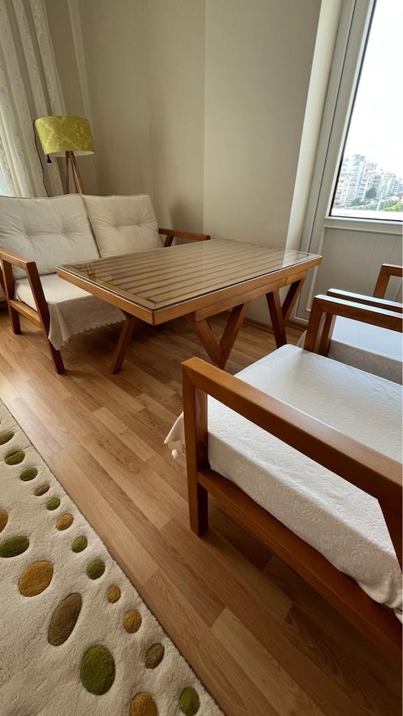 Ahşap balkon takımı - 2