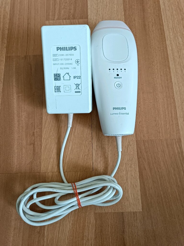PHİLİPS LUMEA ESSENTİAL LAZER EPİLASYON ALETİ(AÇIKLAMAYI OKUYUN) - 2