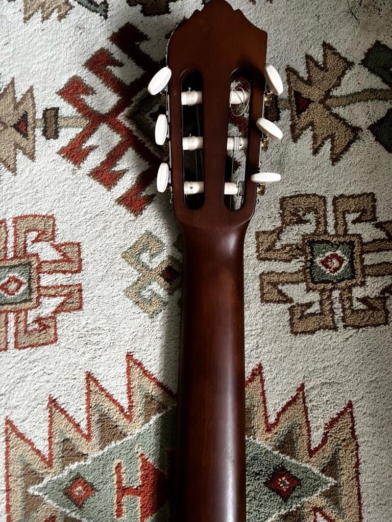 Yamaha C40 - 2