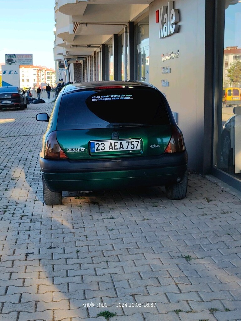 Renault Clio 2 hb - 6