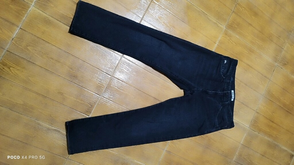 #Mavi Jeans kot pantolon..Mağazasında çok pahalıdır..Eni çekilince 42 - 9