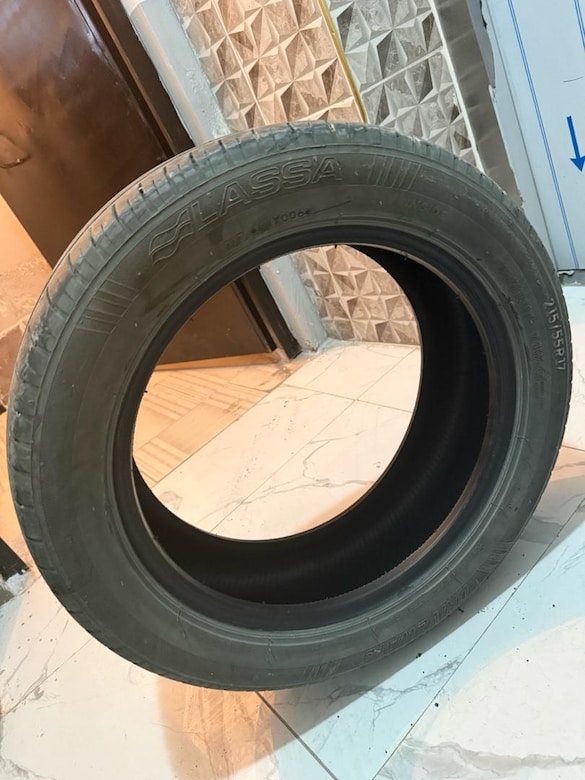 215/55/17 4ADET - 4