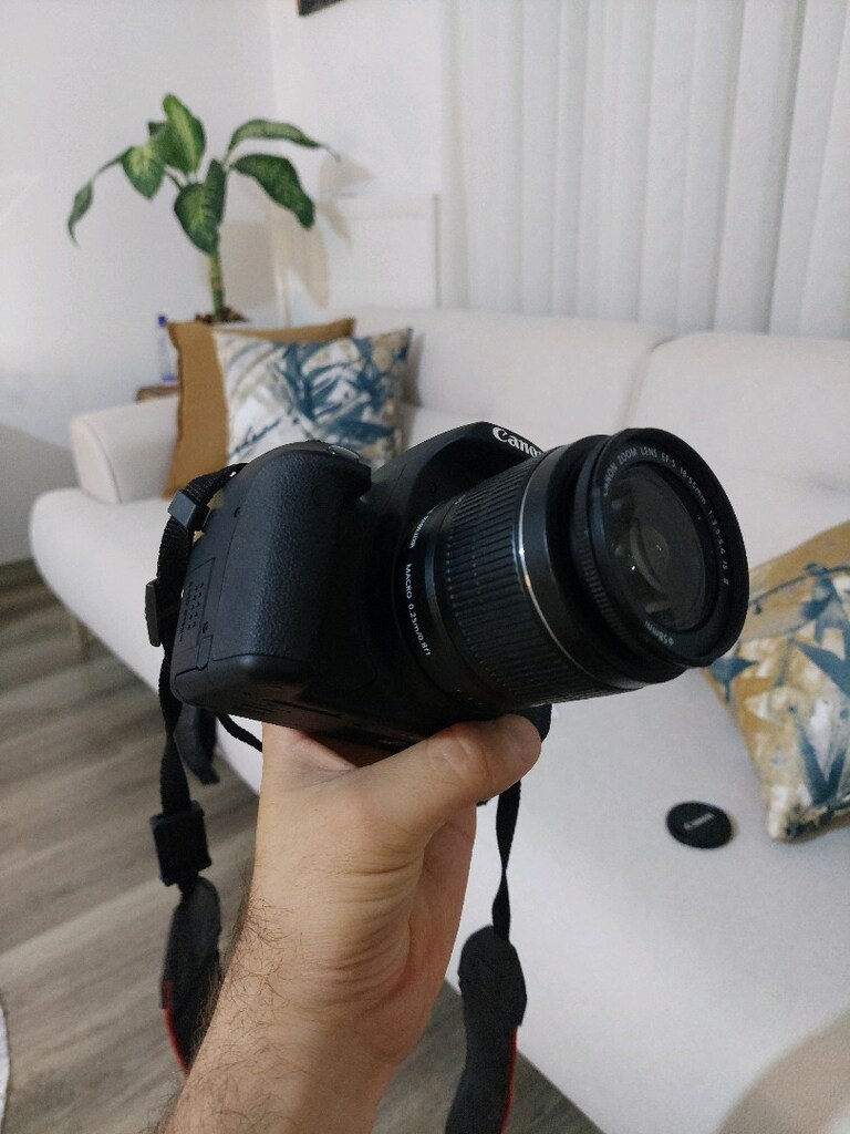 Canon EOS 650D Fotoğraf Makinesi- Çok temiz, Az Kullanılmış - 3