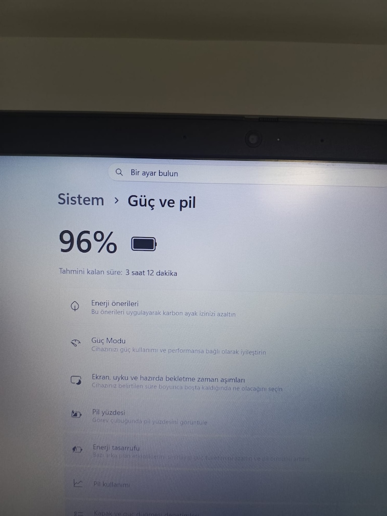 LENOVO İ5 8265U İŞLEMCİ 15.6" İNÇ + 2GB EKRAN KARTI + 8GB RAM LAPTOP - 6