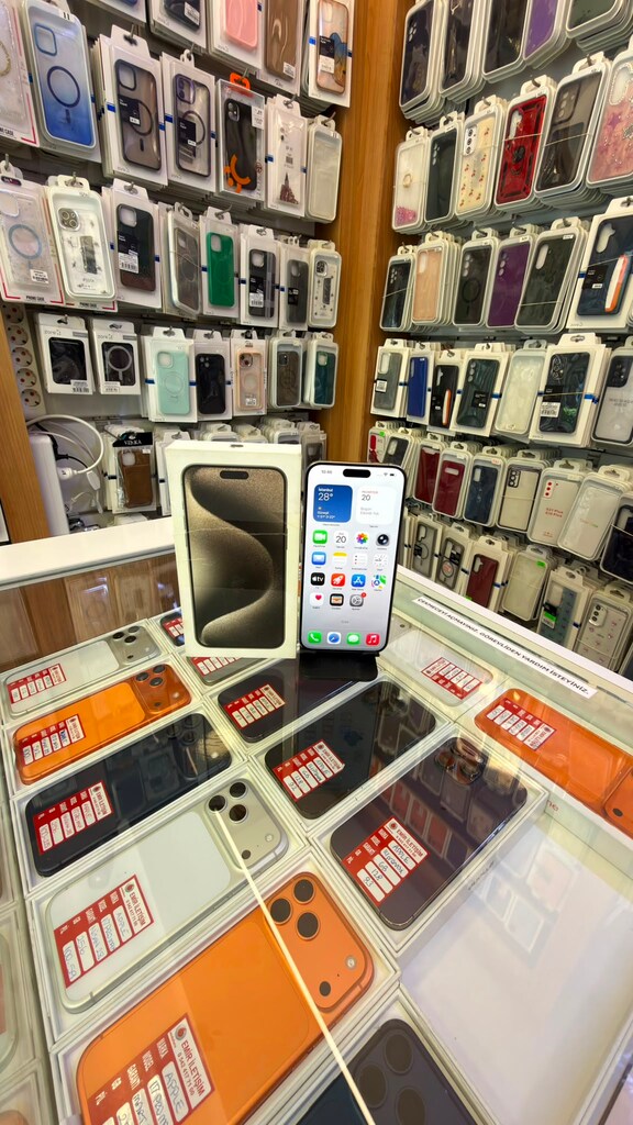 15 Pro Max 256 gb sıfırdan farksız garantili takasa açık - 5