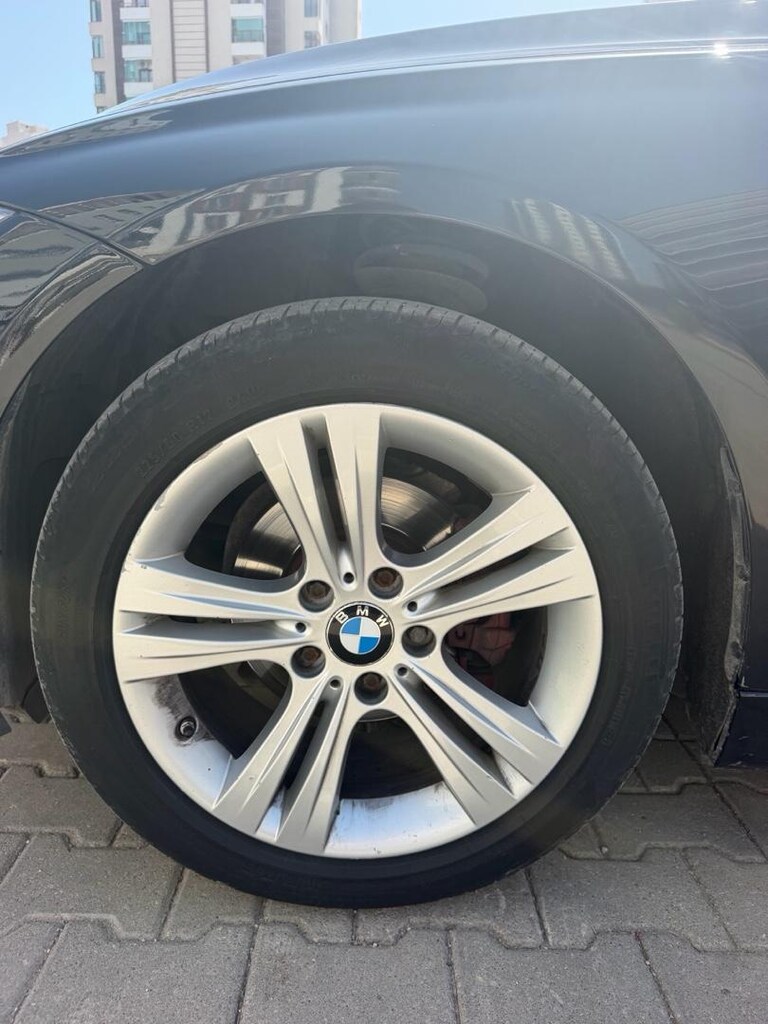 ÇOK TEMİZ BMW JANT VE PİRELLİ LASTİK - 2