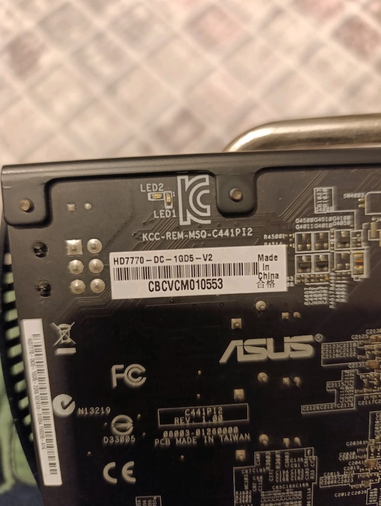 Asus ekran karti - 5