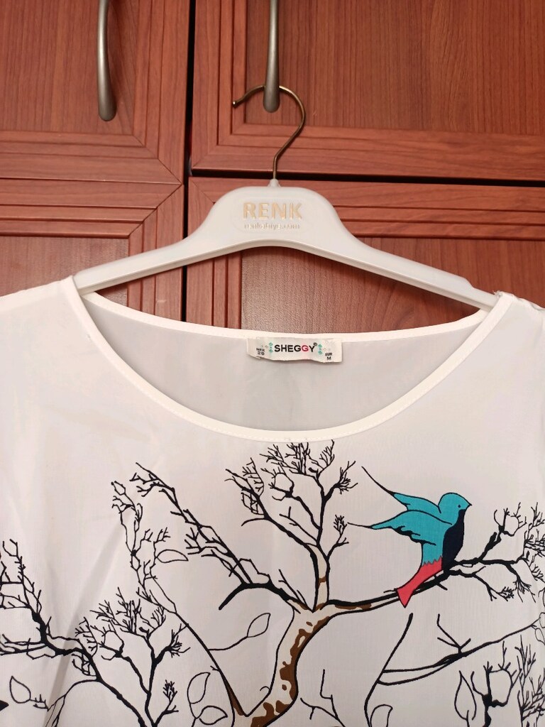 Kuşlu Beyaz Bisiklet Yaka Bluz - 4