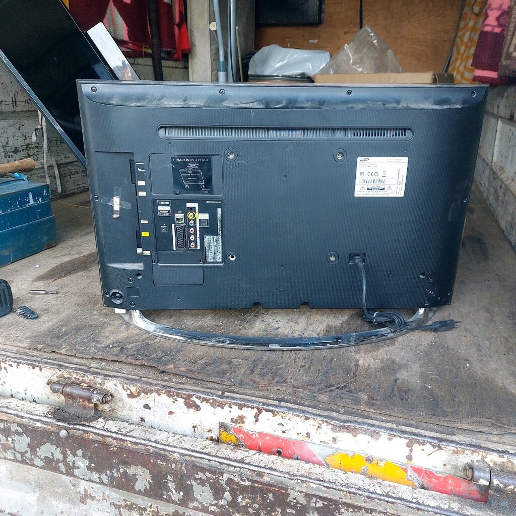 samsung tv ayağı - 8