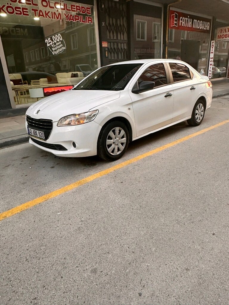 2014 peugeot - 8