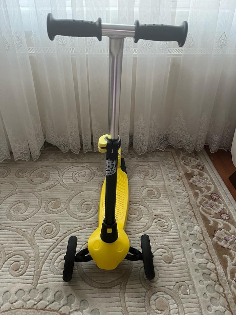 Decathlon Scooter - 4