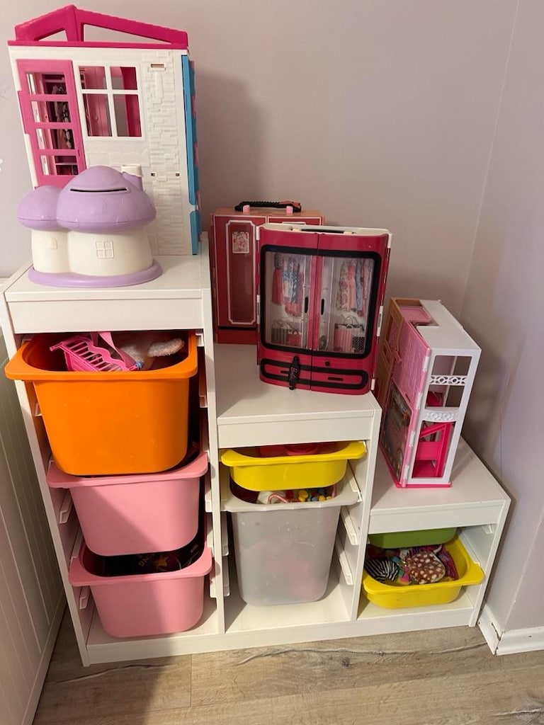 ikea oyuncak depolama dolabı