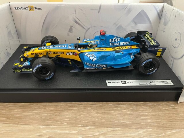 Hotwheels Renault F1 R26 - Fernando Alonso