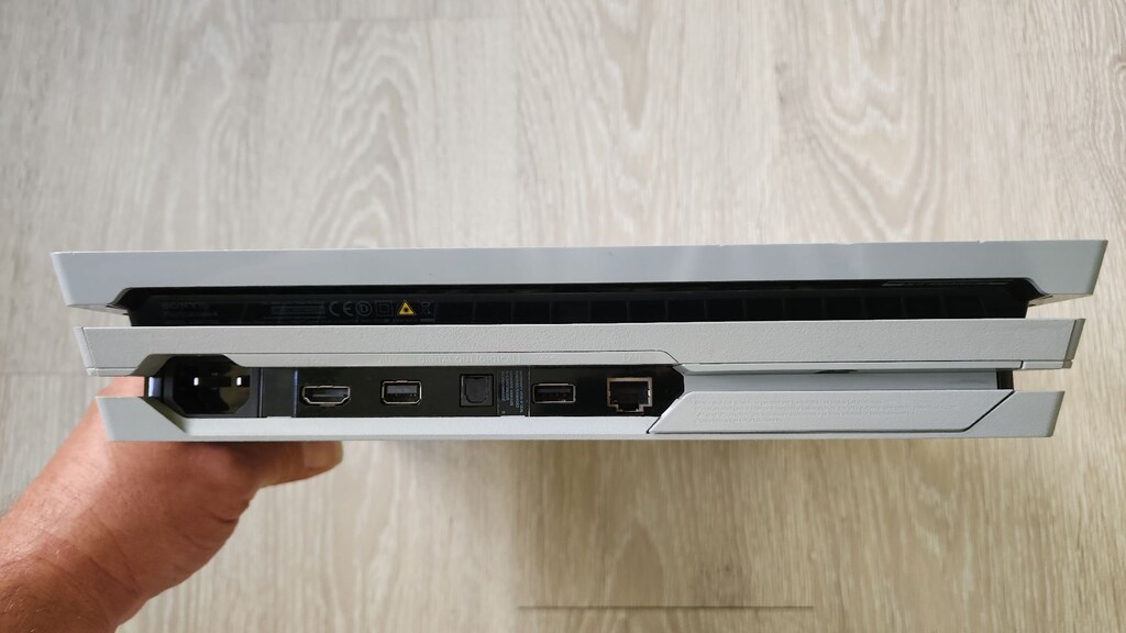 PS4 Pro 1 TB 4K HDR, God of War Limited Edition, Çift Kollu Tertemiz - 10