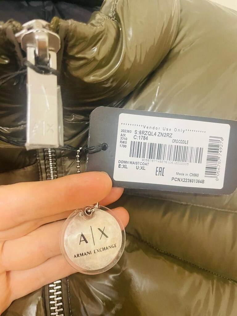 Orjinal Etiketli Kaz Tüyülü Armani Exchange (A/X) Şişme Yelek XL Bede - 4