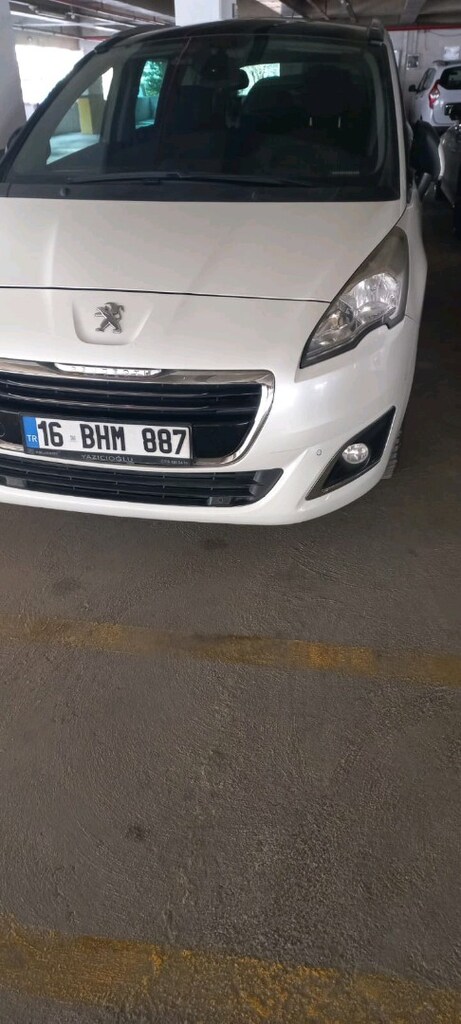 2015 model Peugeot 5008 1.6 tam otomatik vites düşük km de - 3