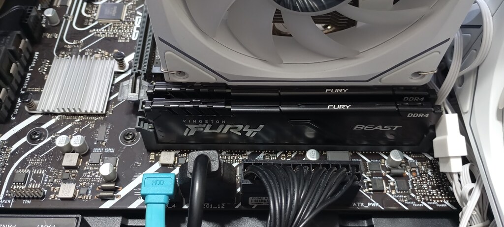 Tertemiz KINGSTON FURY BEAST 2x8=16 GB RAM 3200 Mhz CL 16 - 4