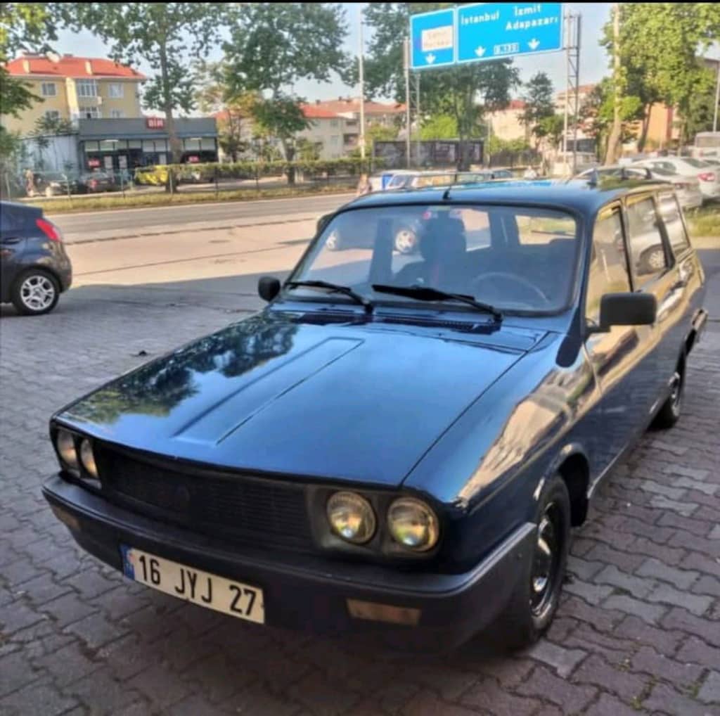 Renault 12
