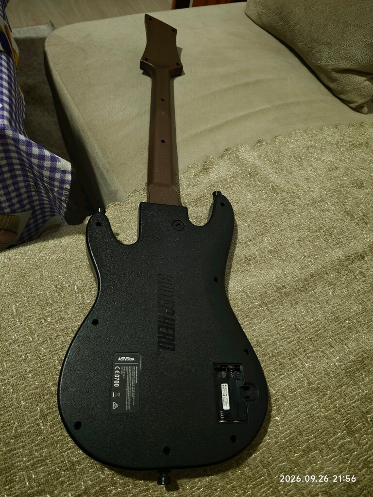 Guitar Hero Live Kablosuz Gitar Kontrol Cihazı - 2