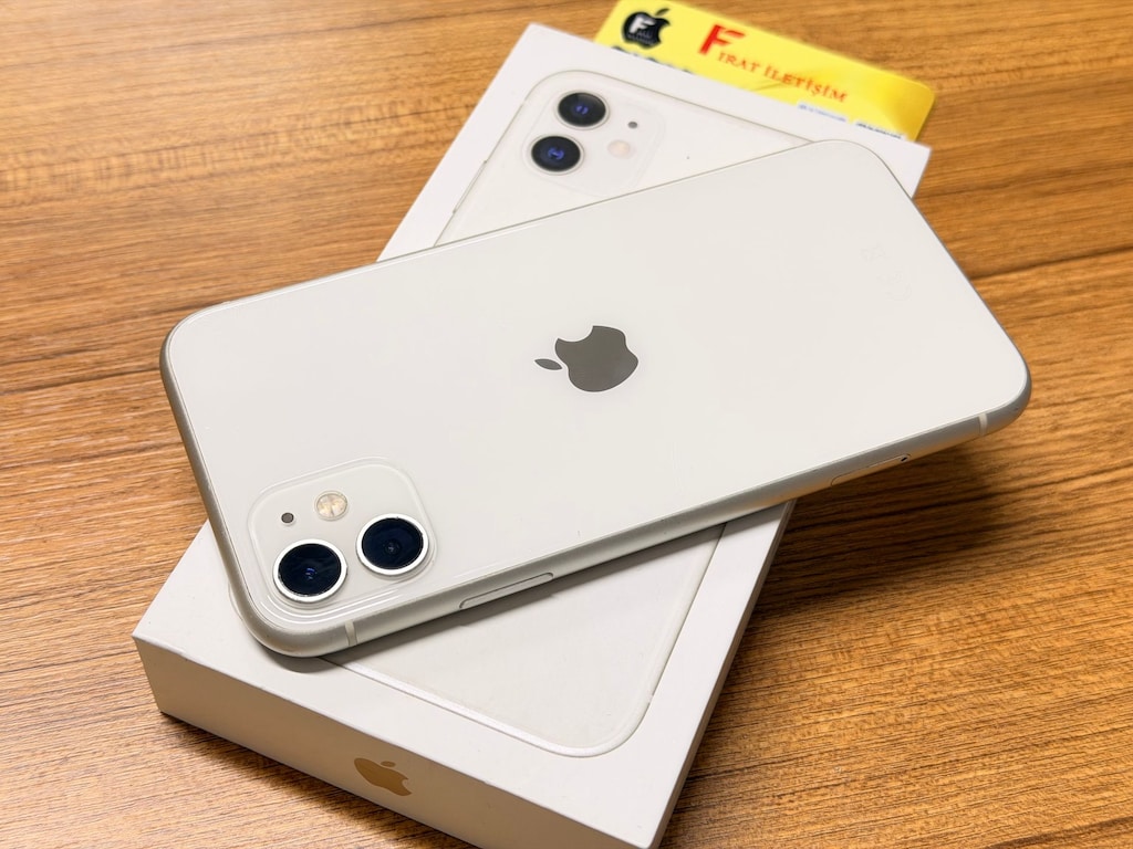 TR 128GB APPLE İPHONE 11 PİL%100 TERTEMİZ EN İYİ FİYATA SİZLERLE - 11